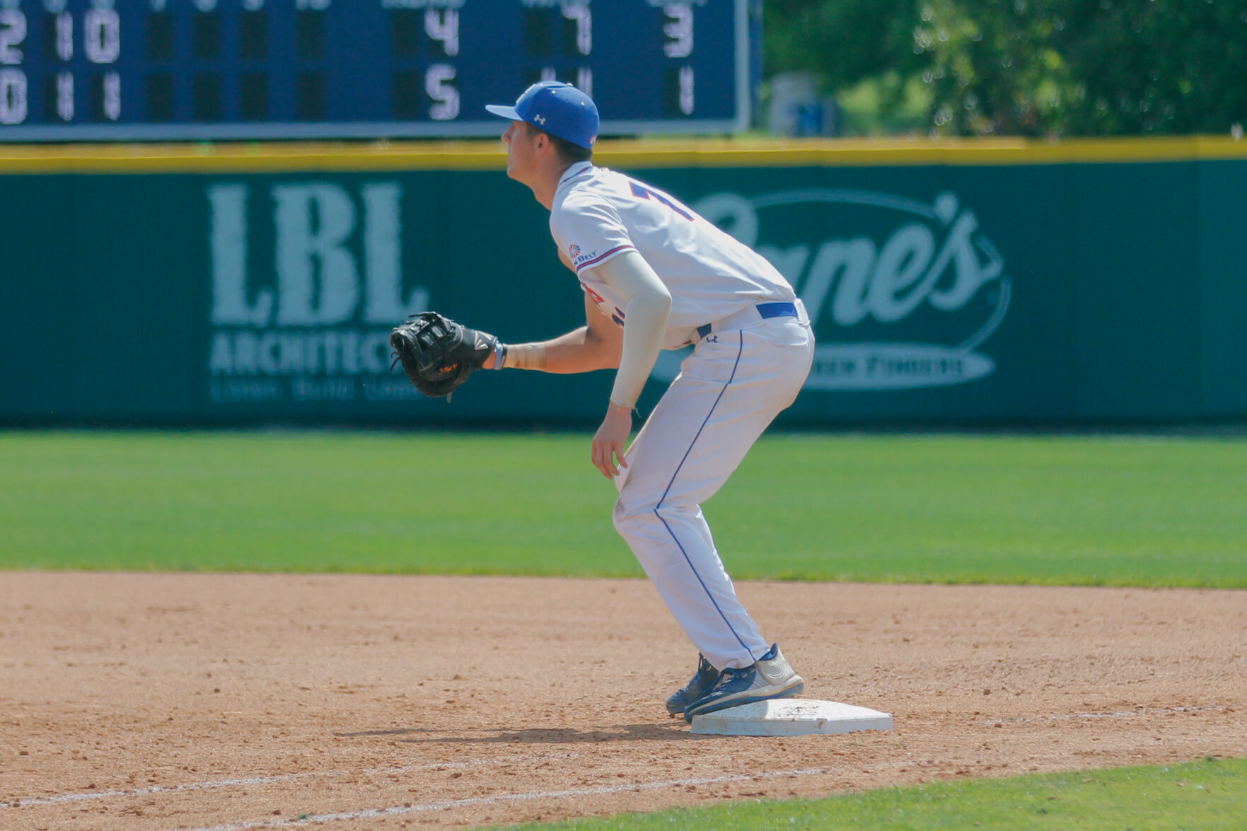 UTA baseball wins doubleheader against University of Arkansas at Little Rock
